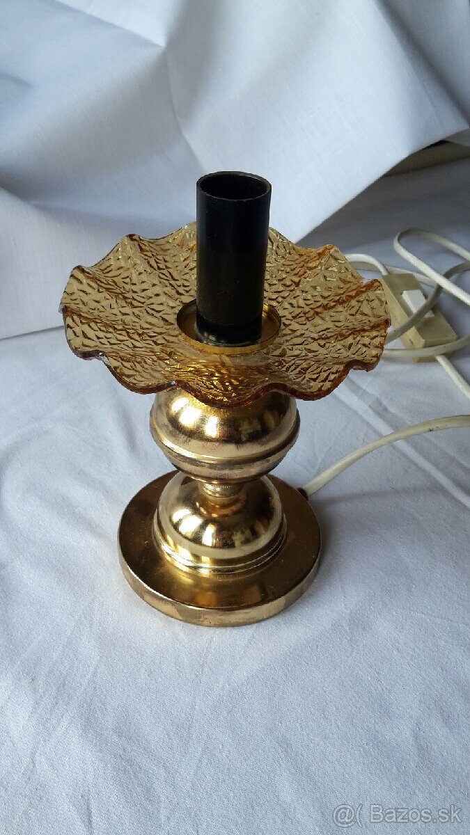 Lampa výška cca 18 cm, je možná montáž na stenu. - 3