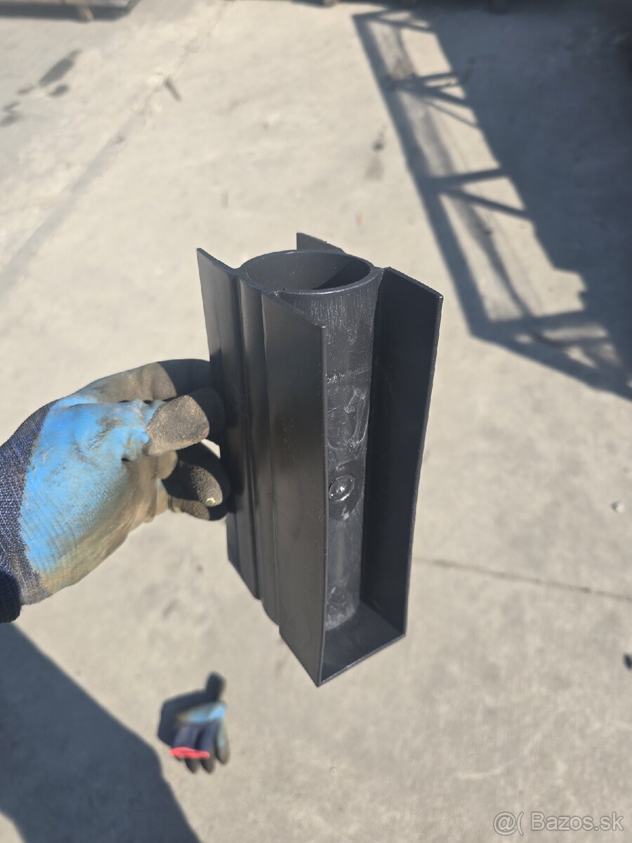 Drziak podhrabivej dosky - 3