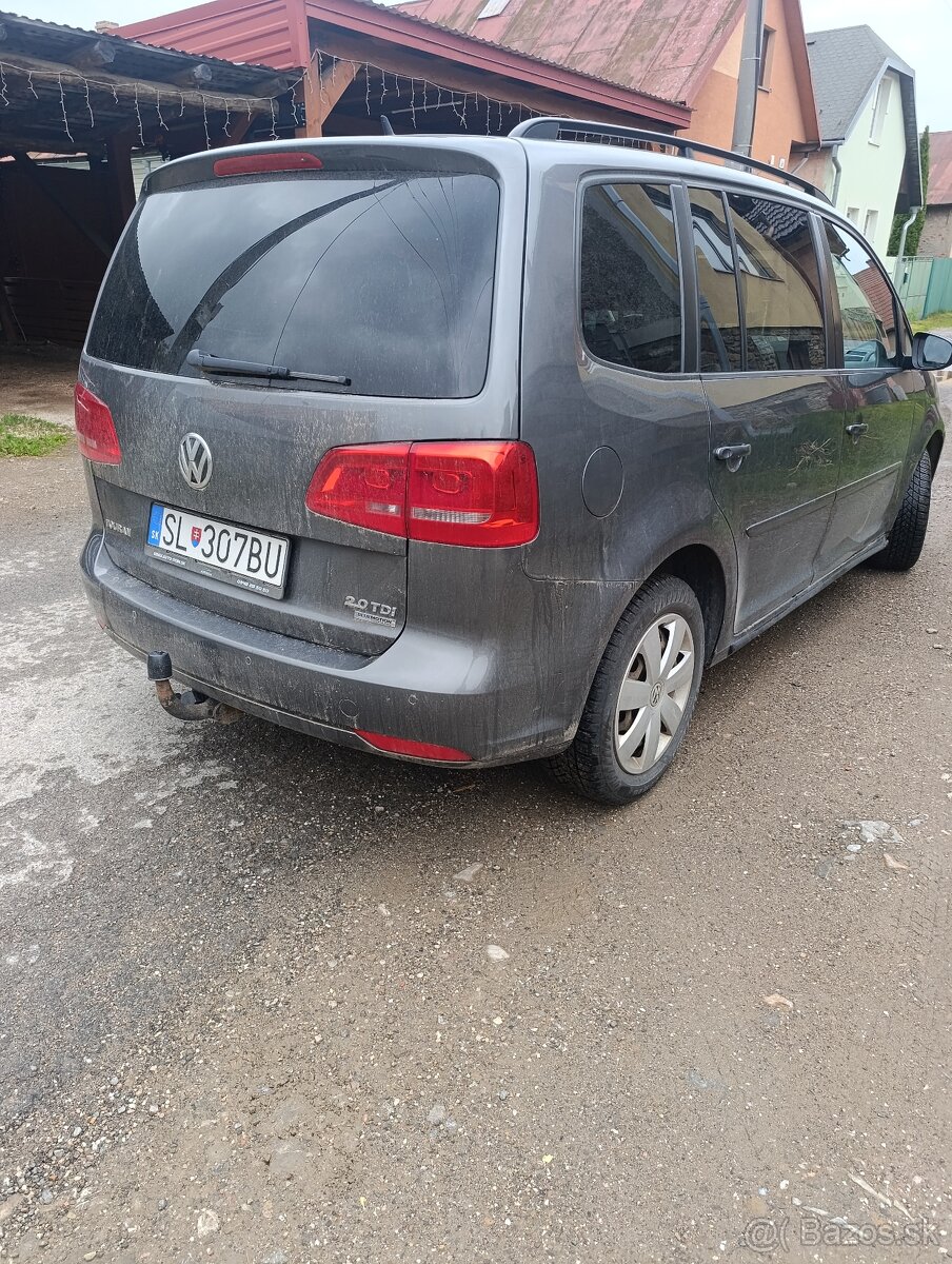 Volkswagen Touran 2.0 - 3
