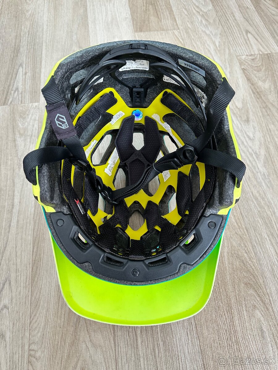 Bell Super 3 - 3