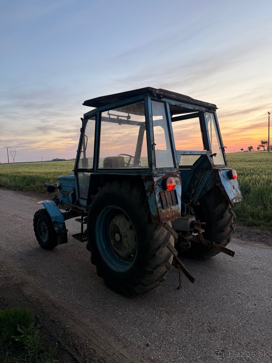 Zetor 6711 bez ŠPZ - 3