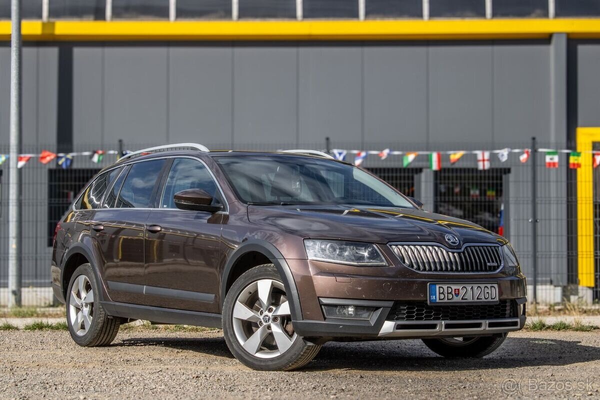 Škoda Octavia Combi Scout AT/6 135kW - 3