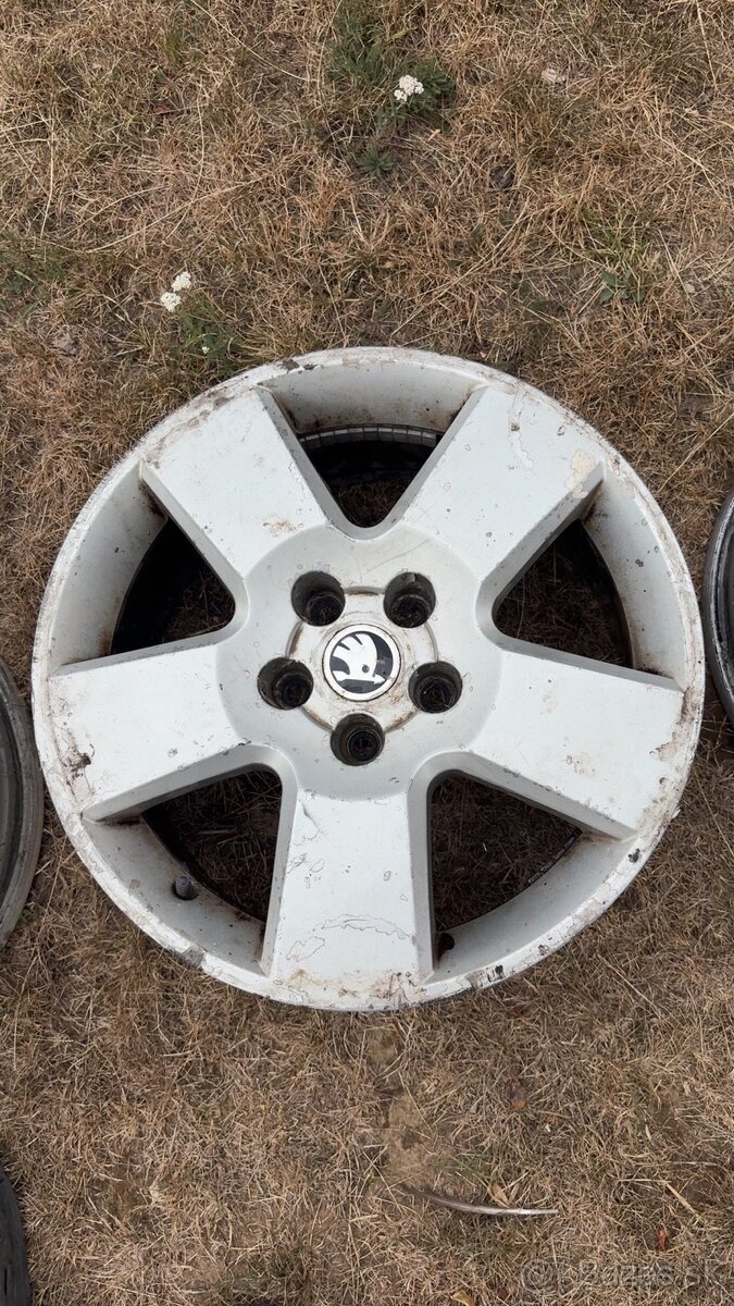 Škoda Superb 1, 5x112 R17 - 3