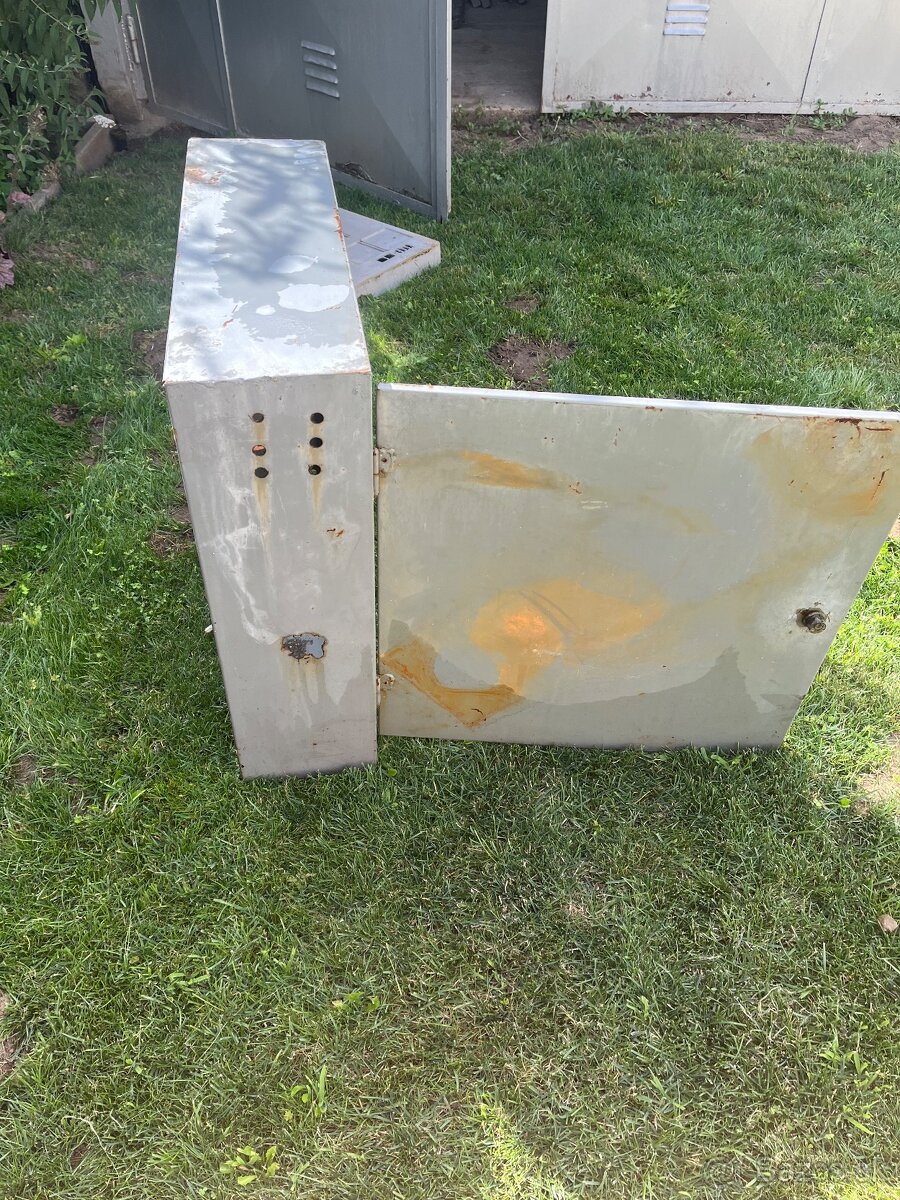 Predam elektrickú rozvodovu skriňu - 3