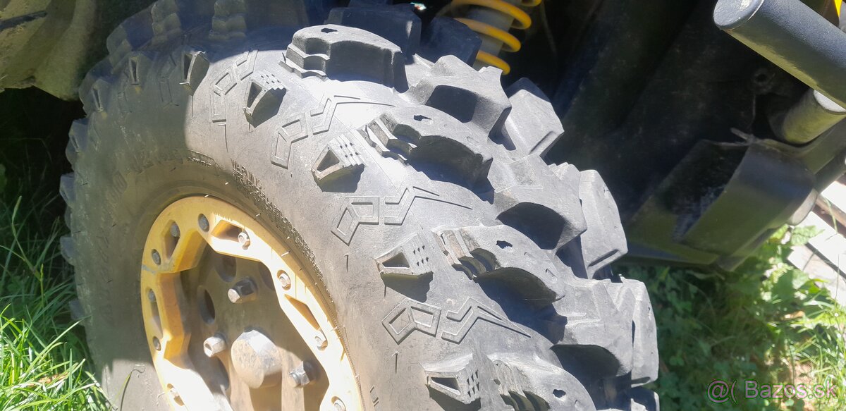 Utv Can-am commander 1000x