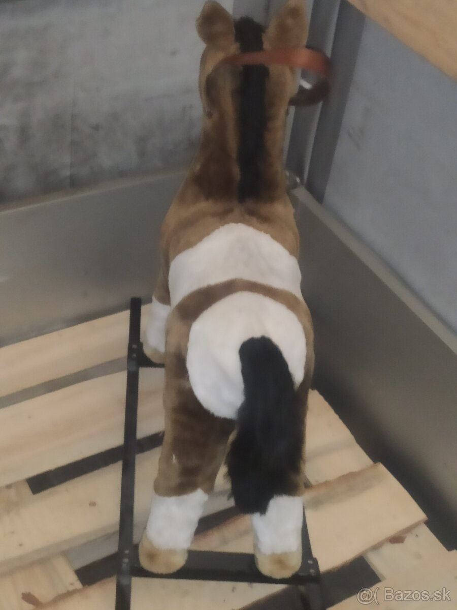 Starý krásny drevený hojdací koník - 3