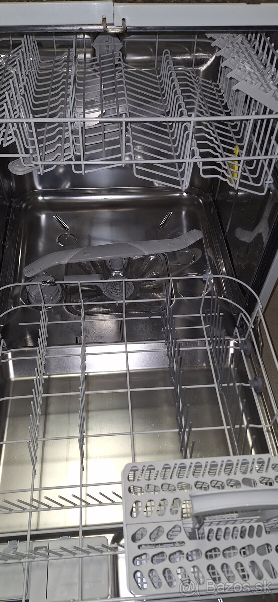 umývačka riadu AEG - 3