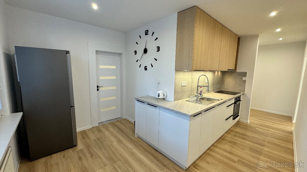 2,5 izbový BYT Partizánske - 3