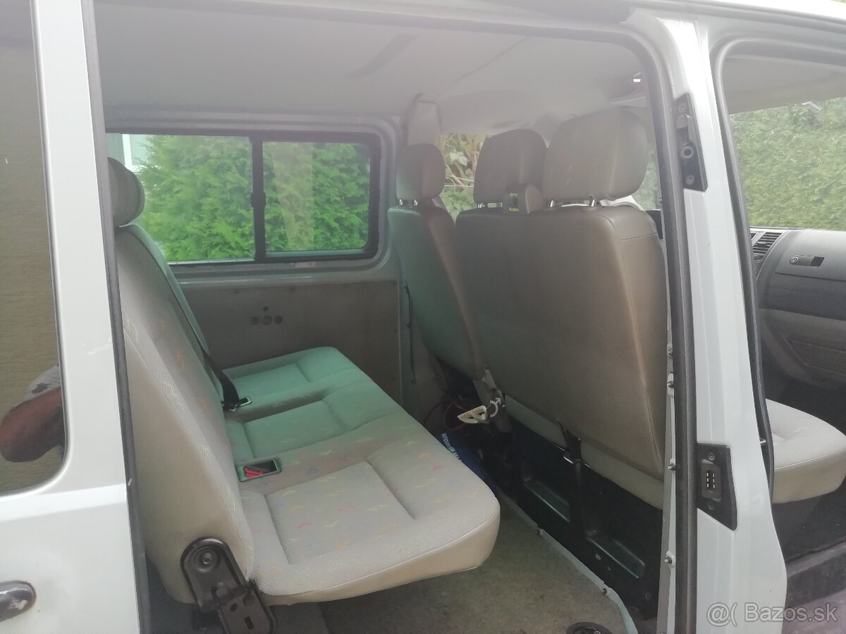 Volkswagen T5 transporter 6 miest - 3