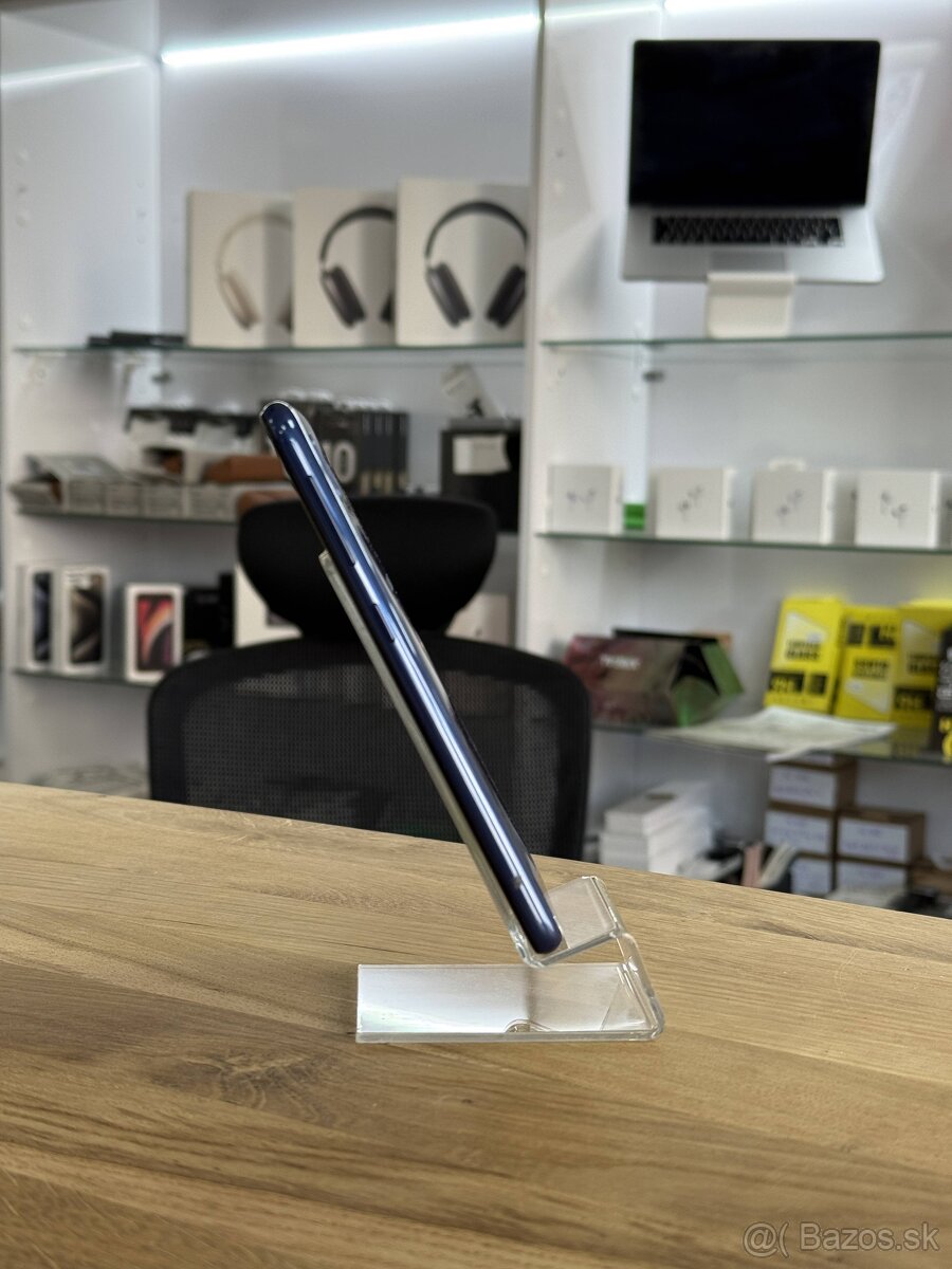 Samsung Galaxy A20e 32GB Blue - 3