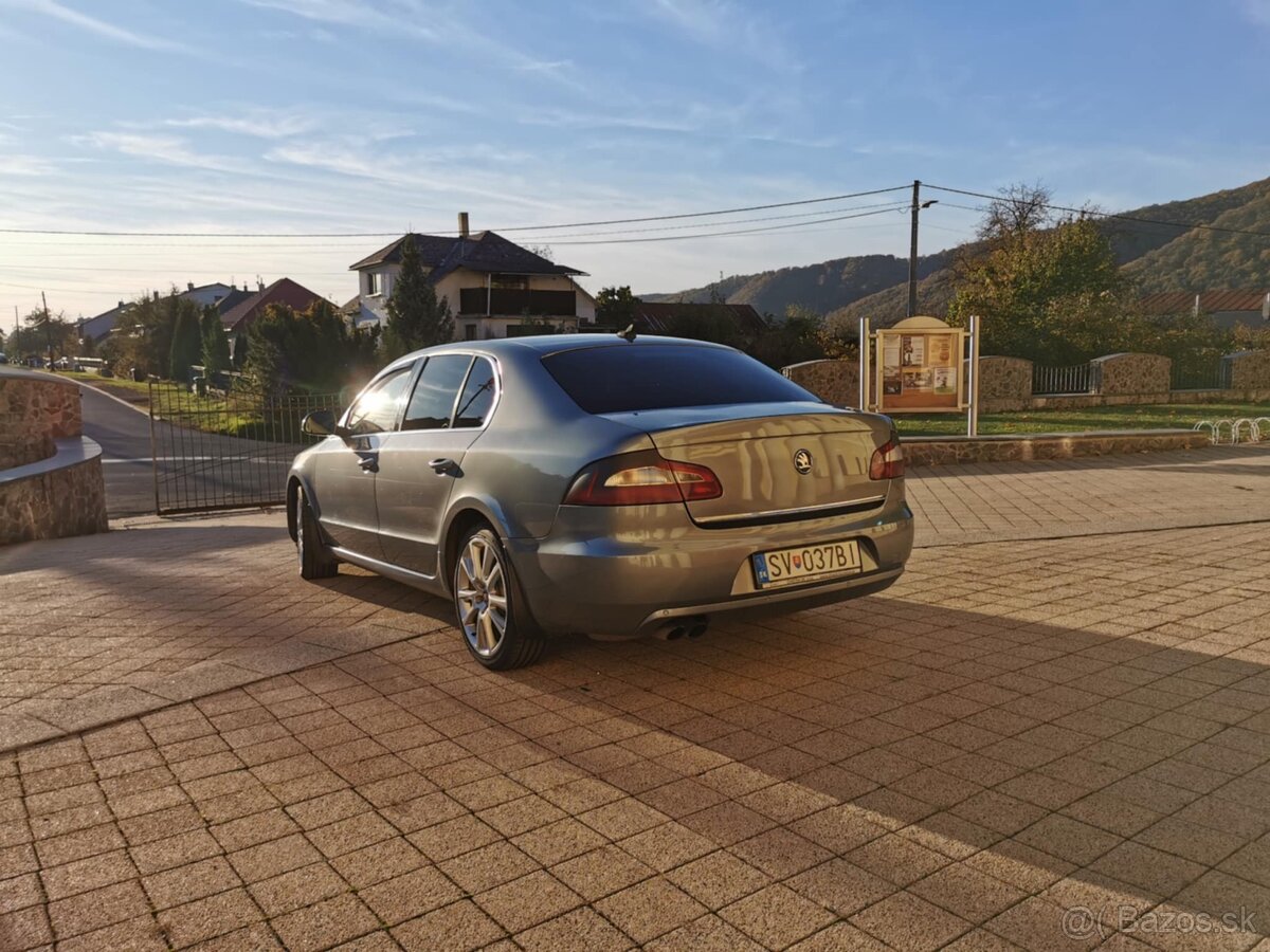 Škoda Superb 2.0 TDI 103KW - 3