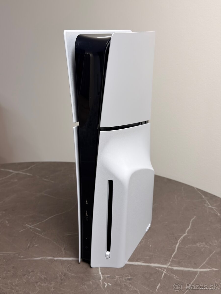 PS5 Slim 1TB s mechanikou - 3