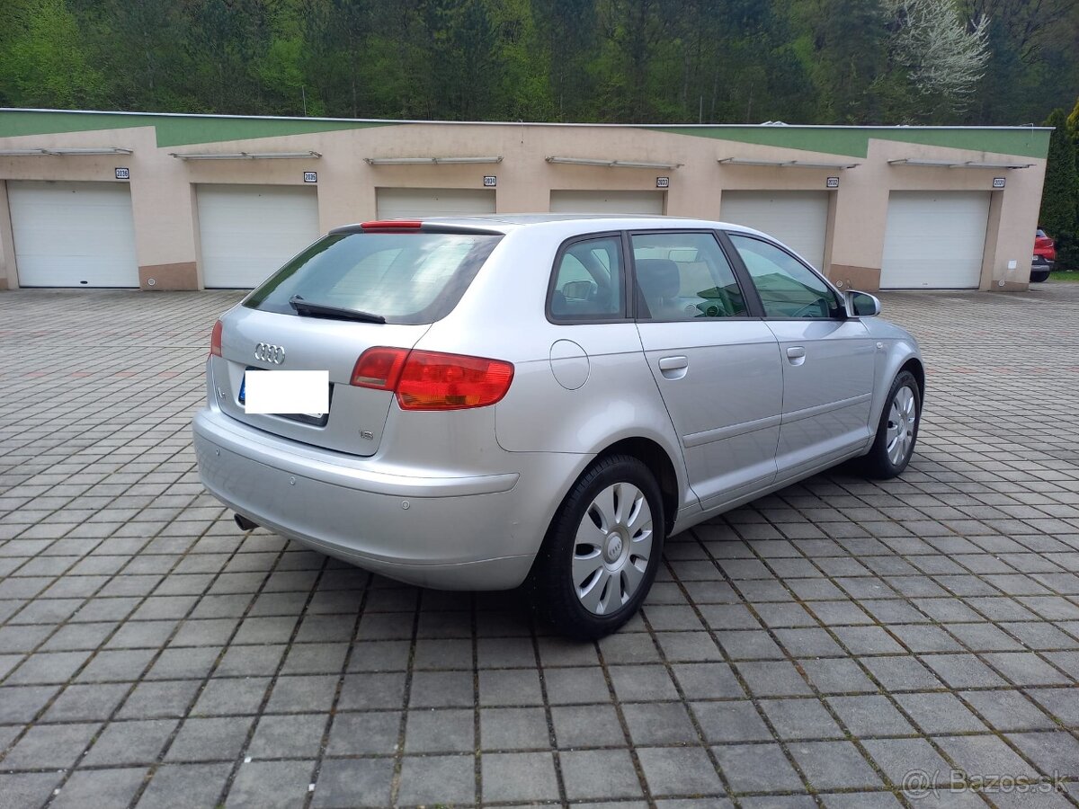 Audi A3 Sportback 1.6 i,75Kw(105Ps) EXCLUSIVE - 3