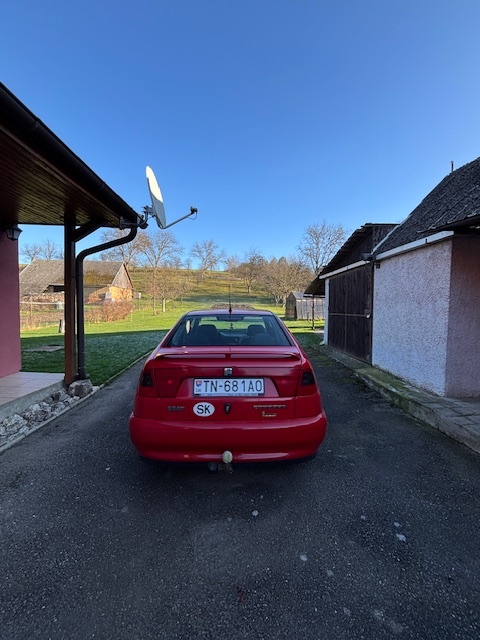 SEAT CORDOBA 1.4 benzín - 3