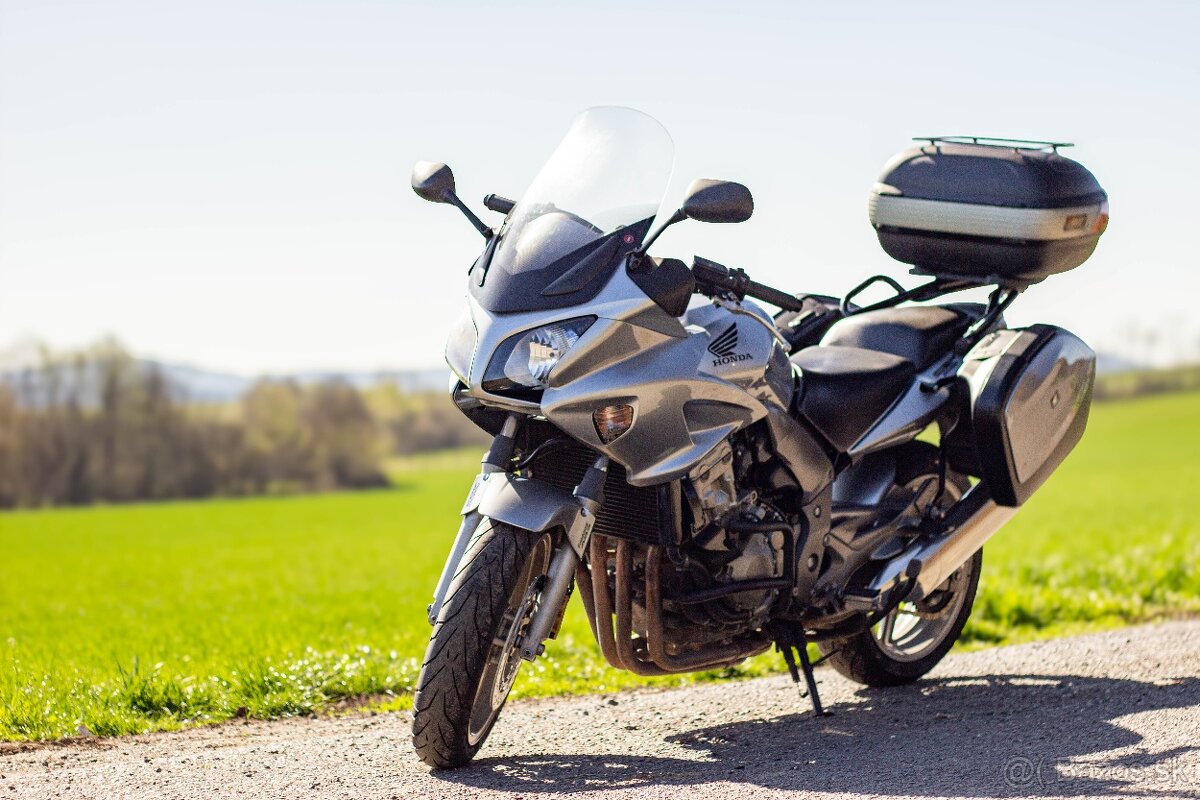 Pedám Honda CBF 1000 - 3
