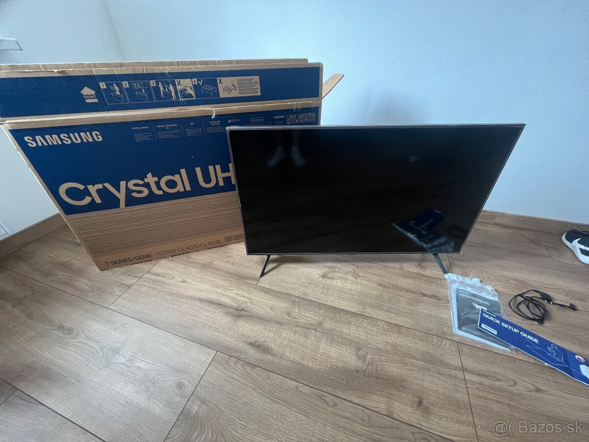 - SAMSUNG U7100 Crystal UHD (43) - - 3
