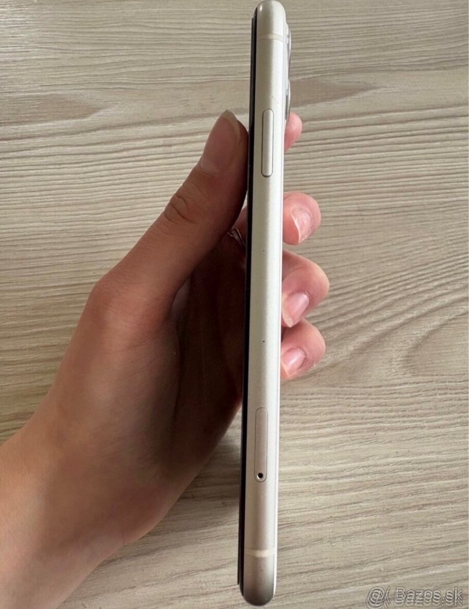 iPhone 11 - 3