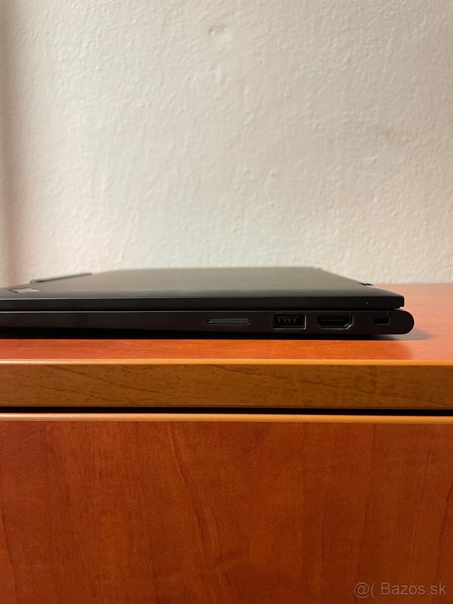 Lenovo ThinkPad X13 YOGA Gen4 - 3