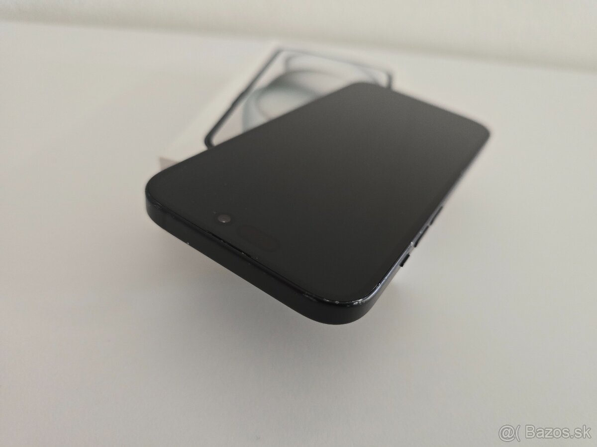 Apple iPhone 15 - 3
