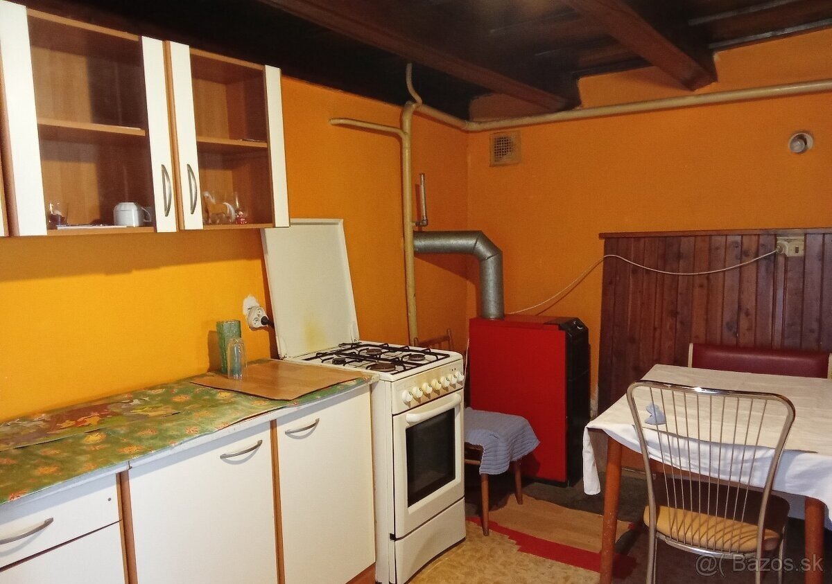 Na predaj rodinný dom Zemianske Sady okr. Galanta - 3