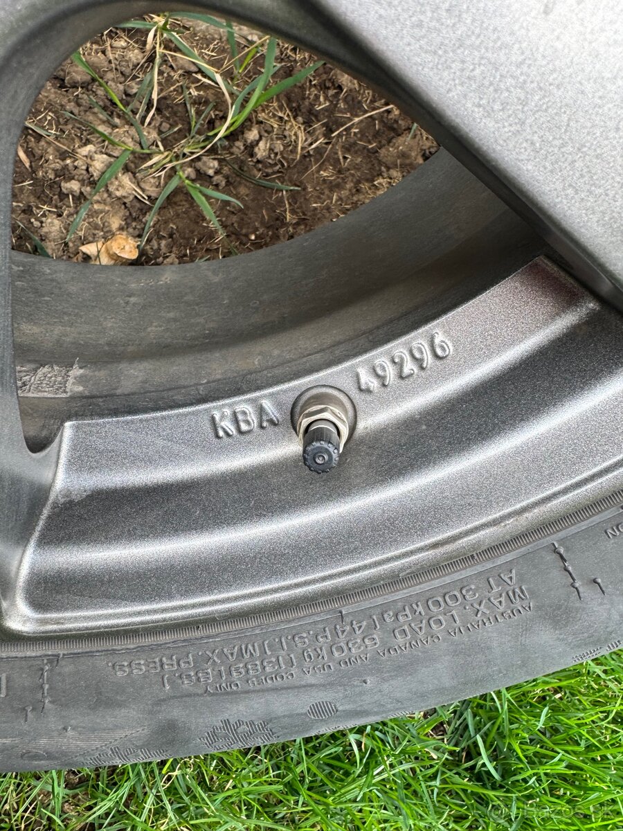 Rezervované : Predám originálne ALU disky DEZENT - 3