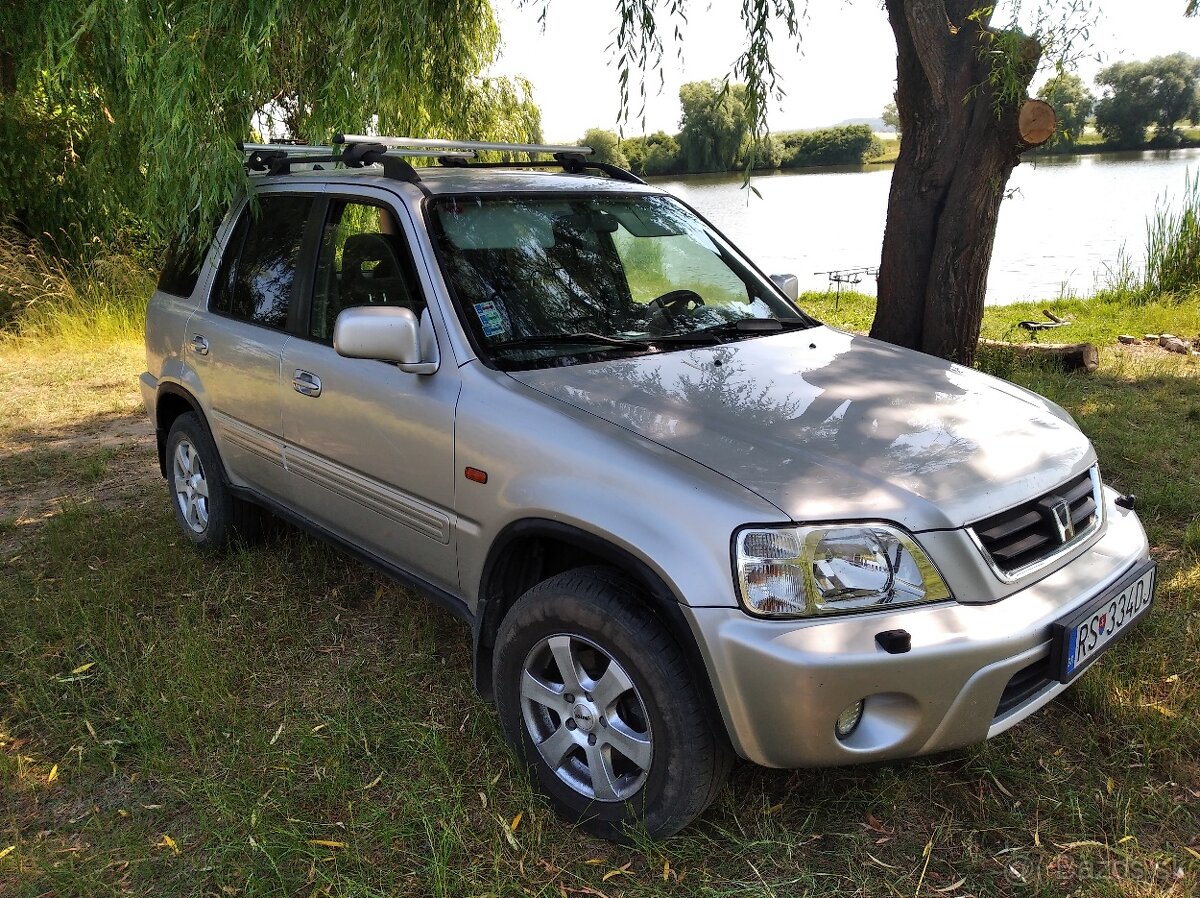 Predám Hondu CRV 2.0L 108kw benzín 4x4 - 3