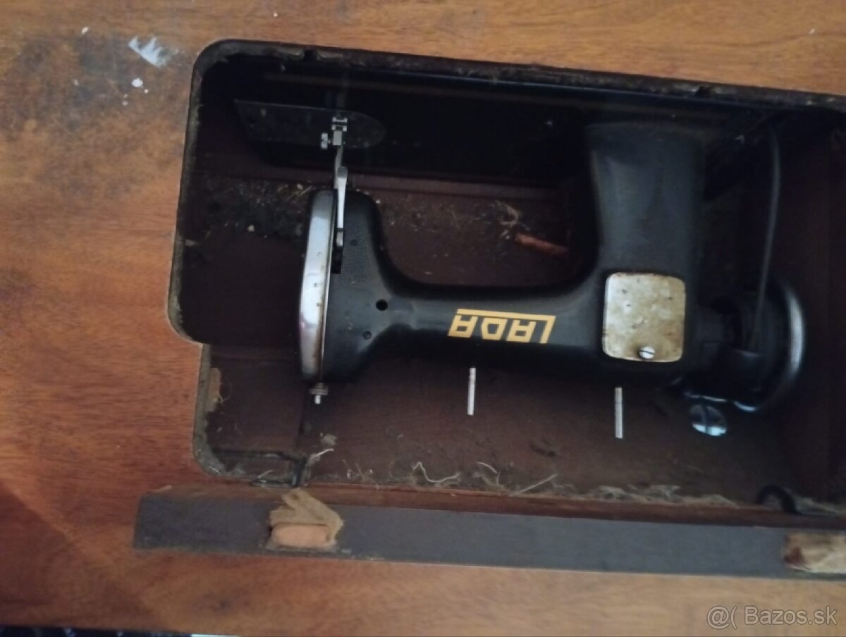 sijací stroj Lada - 3