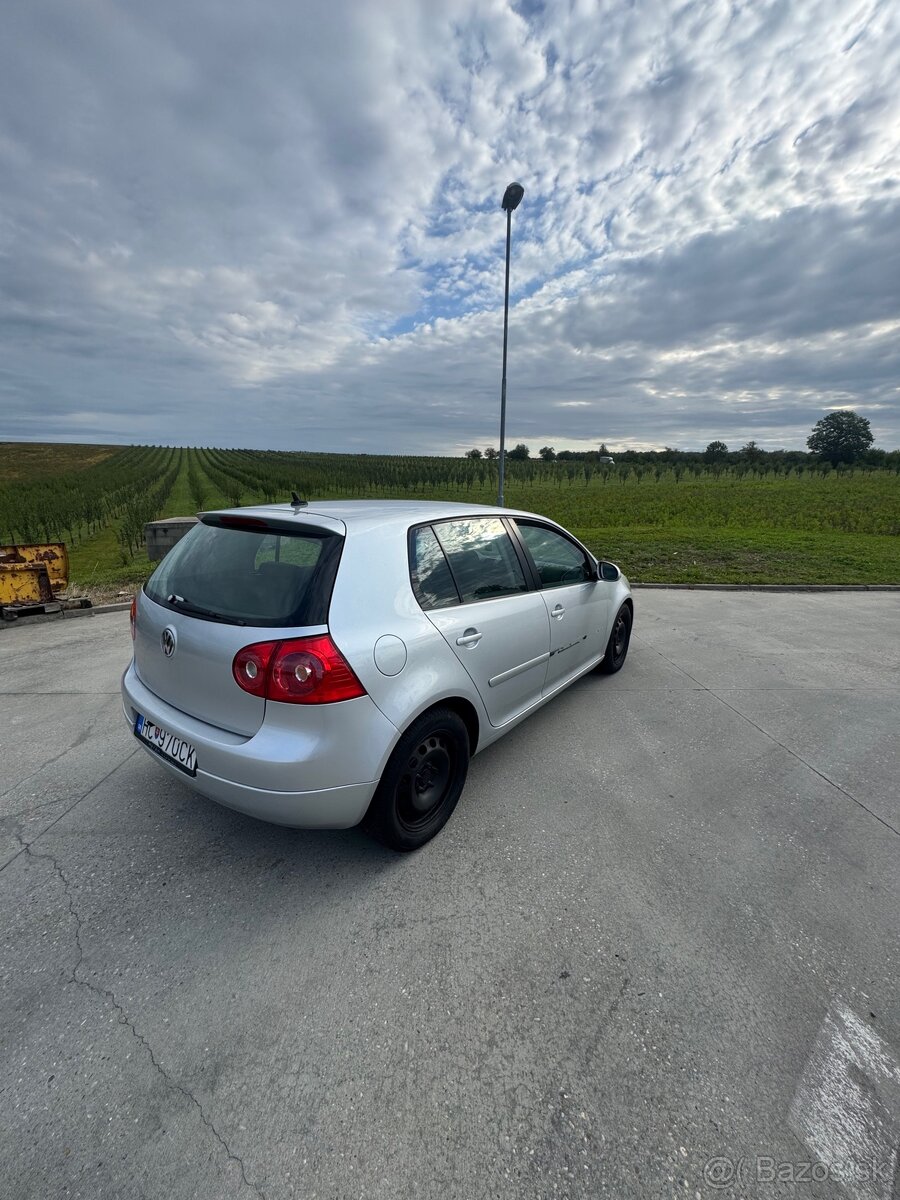 Volkswagen golf 5 2.0 103kw - 3