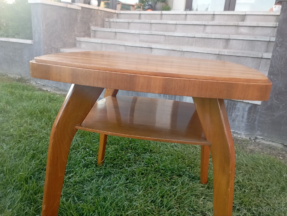 Konferenčný stolík - 3