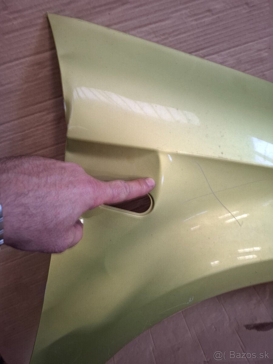 Seat Leon 2 pravý predný blatnik - 3