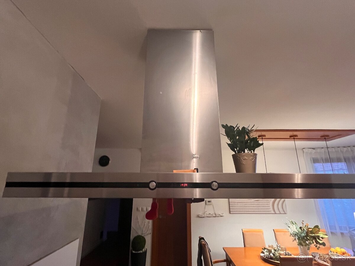 Kuchynská linka - 3