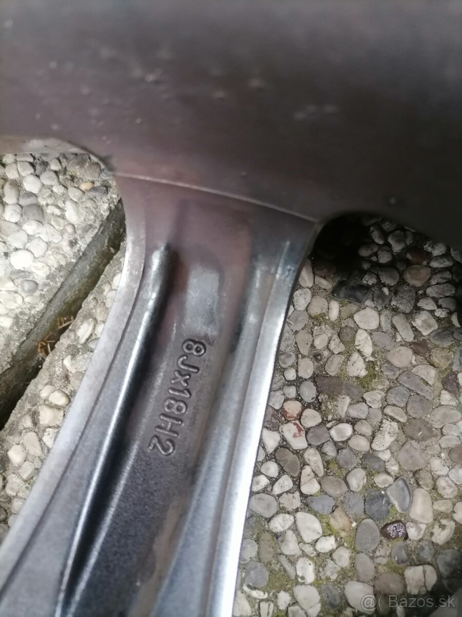 Predam kolesa na Suzuki grant Vitara - 3