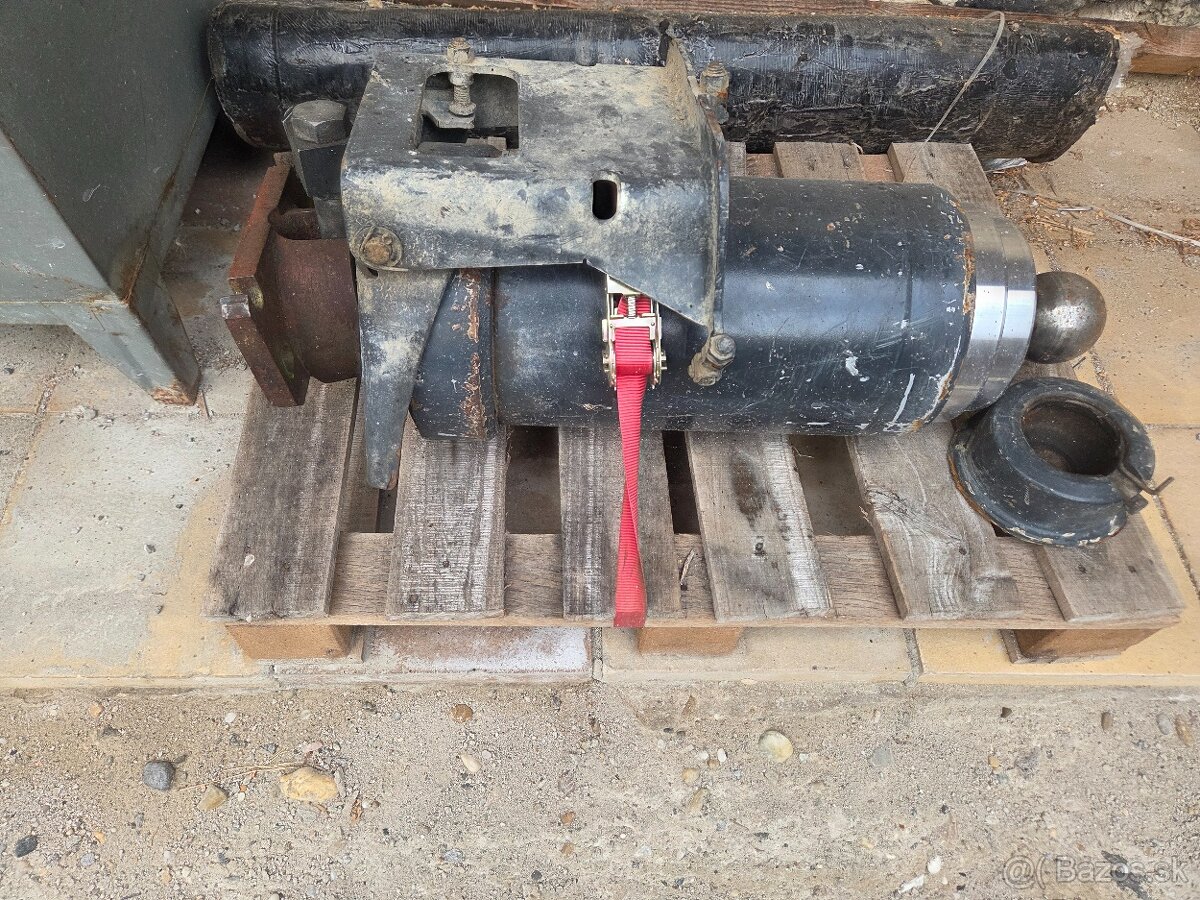 Hydraulický piest - 3