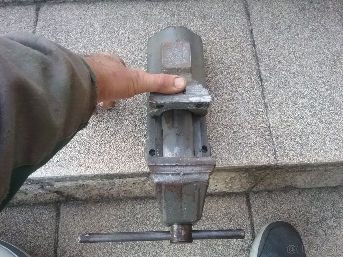 Zverak 80. ( nemecko DDR ). - 3