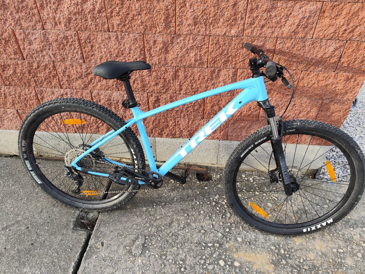 Predám bicykel Trek Marlin 7 - 3