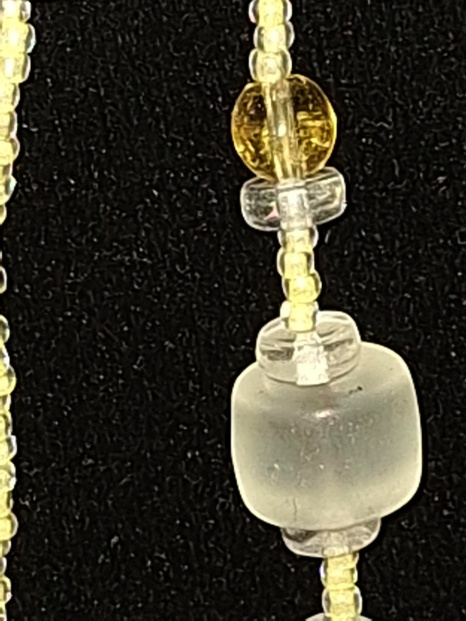 STARŠÍ NÁHRDELNÍK - 3