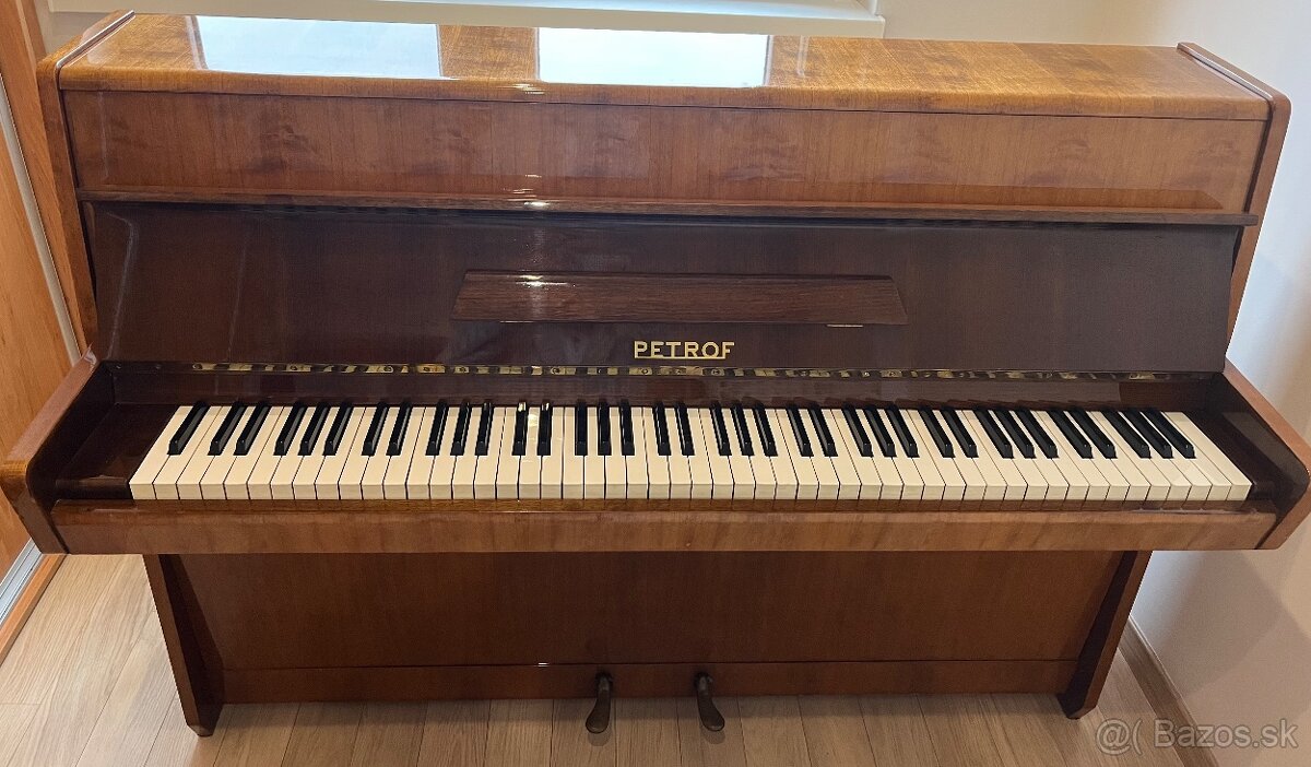 Klavír Petrof - 3