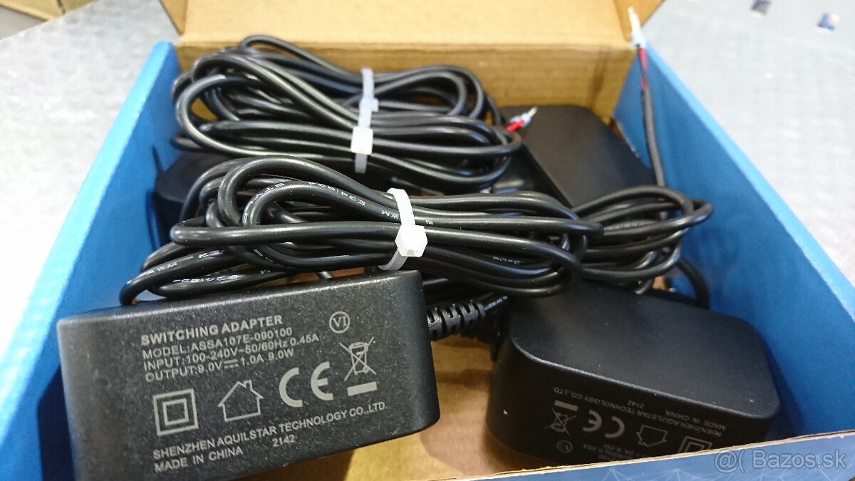 Adapter, napájacie zdroje, trafo 12V / 9V - 3