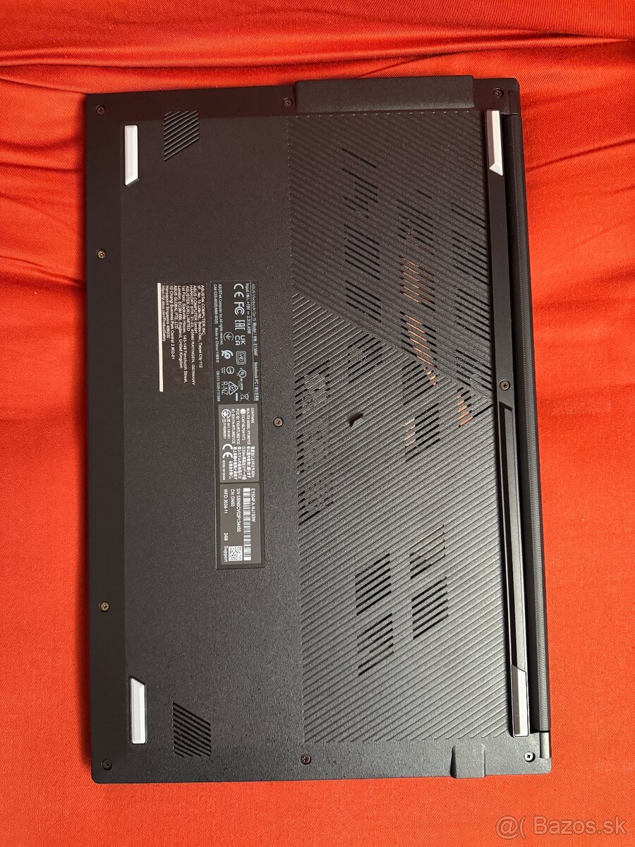 ASUS Vivobook Go 15 E1504FA-NJ193W Mixed Black - ako nový - 3