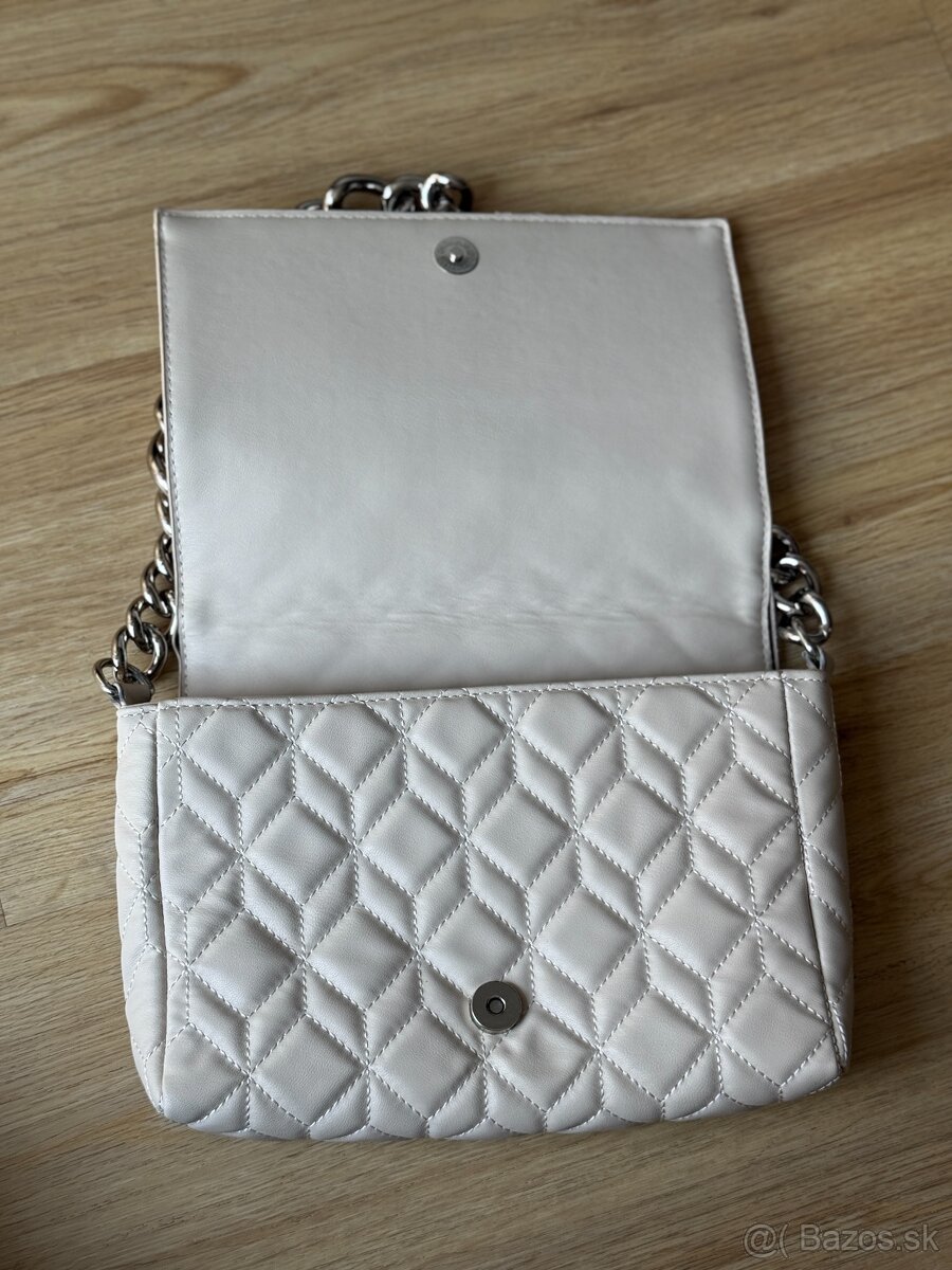 Kabelka Reserved - 3