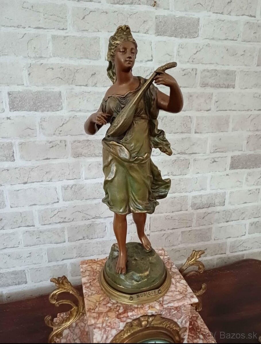 Staroẓ̌itné hodiny - 3