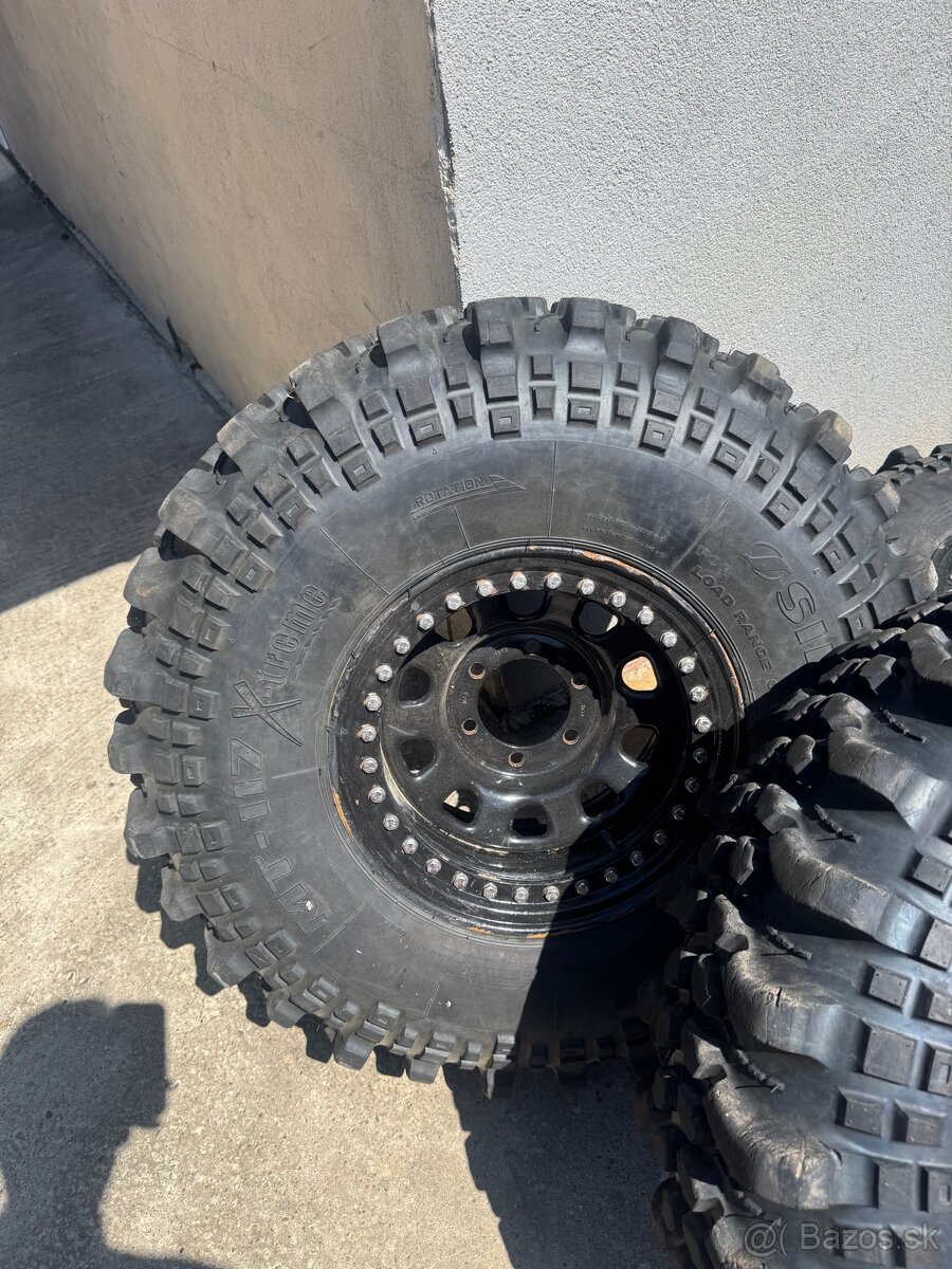 35x11,5 R15 Beadlock Silverstone - 3