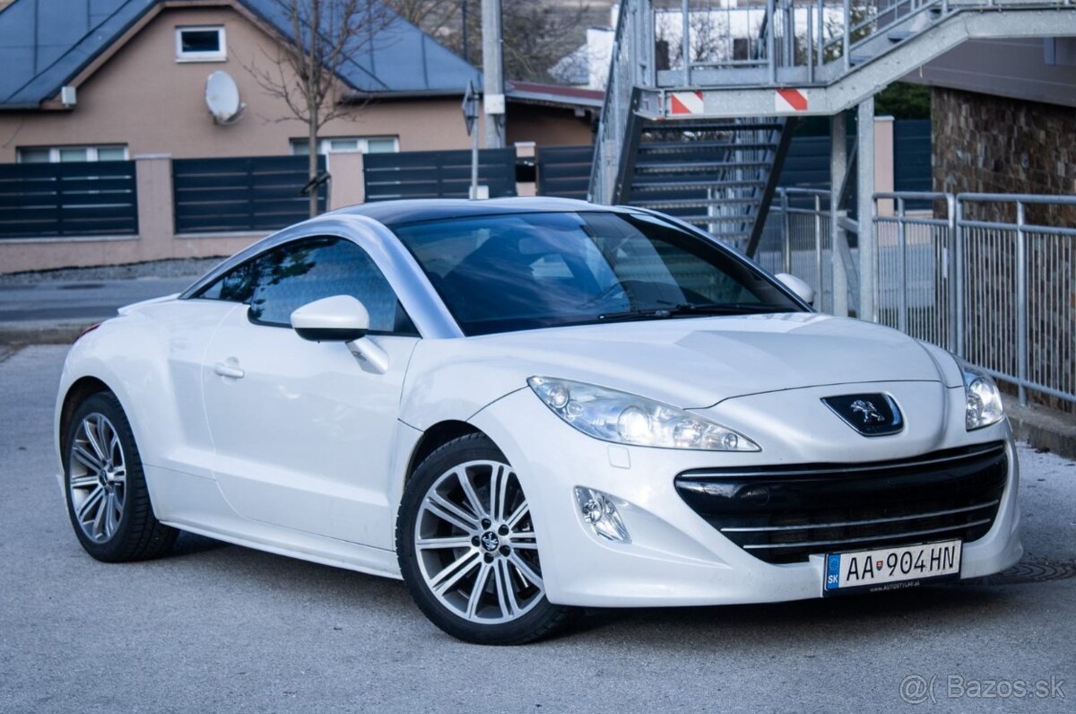 Peugeot RCZ 1.6 THP, 147kW (2012) - 3