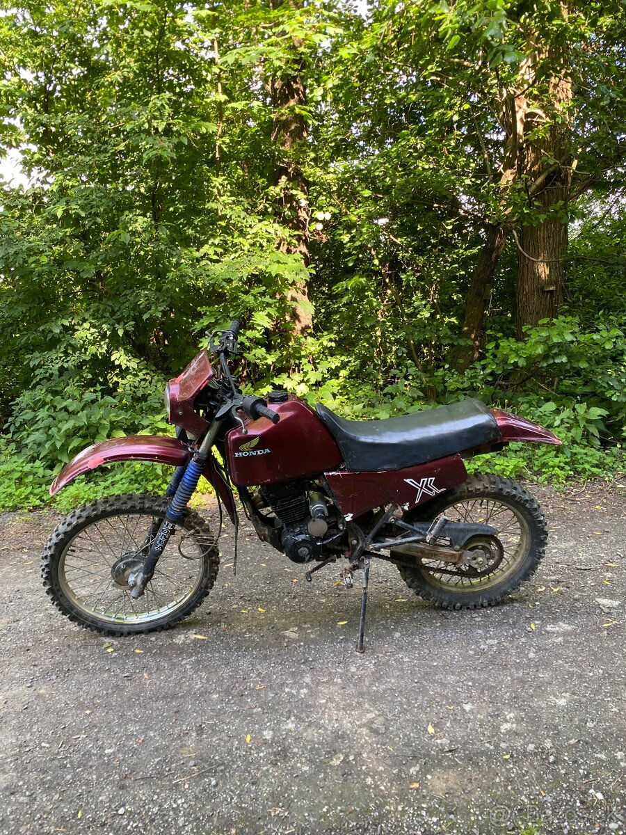 Honda xl200r