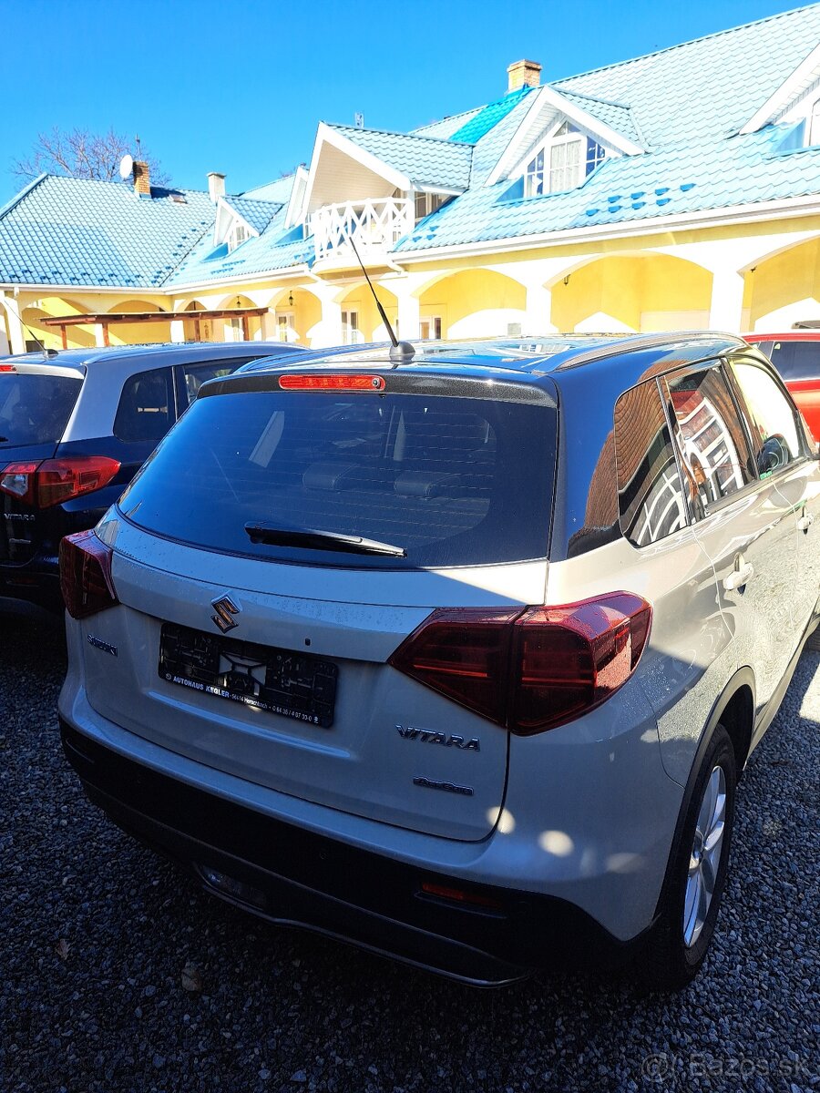 Suzuki Vitara 4x4 , Elegance + , 103kw AUTOMAT 50 tis. km - 3