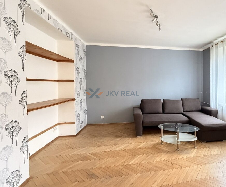 Na predaj: 3-izbový byt – Dolný Piál (76 m², 2. poschodie) C - 3