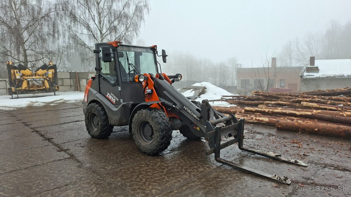 HITACHI ZW95-6C 4X4 - 3