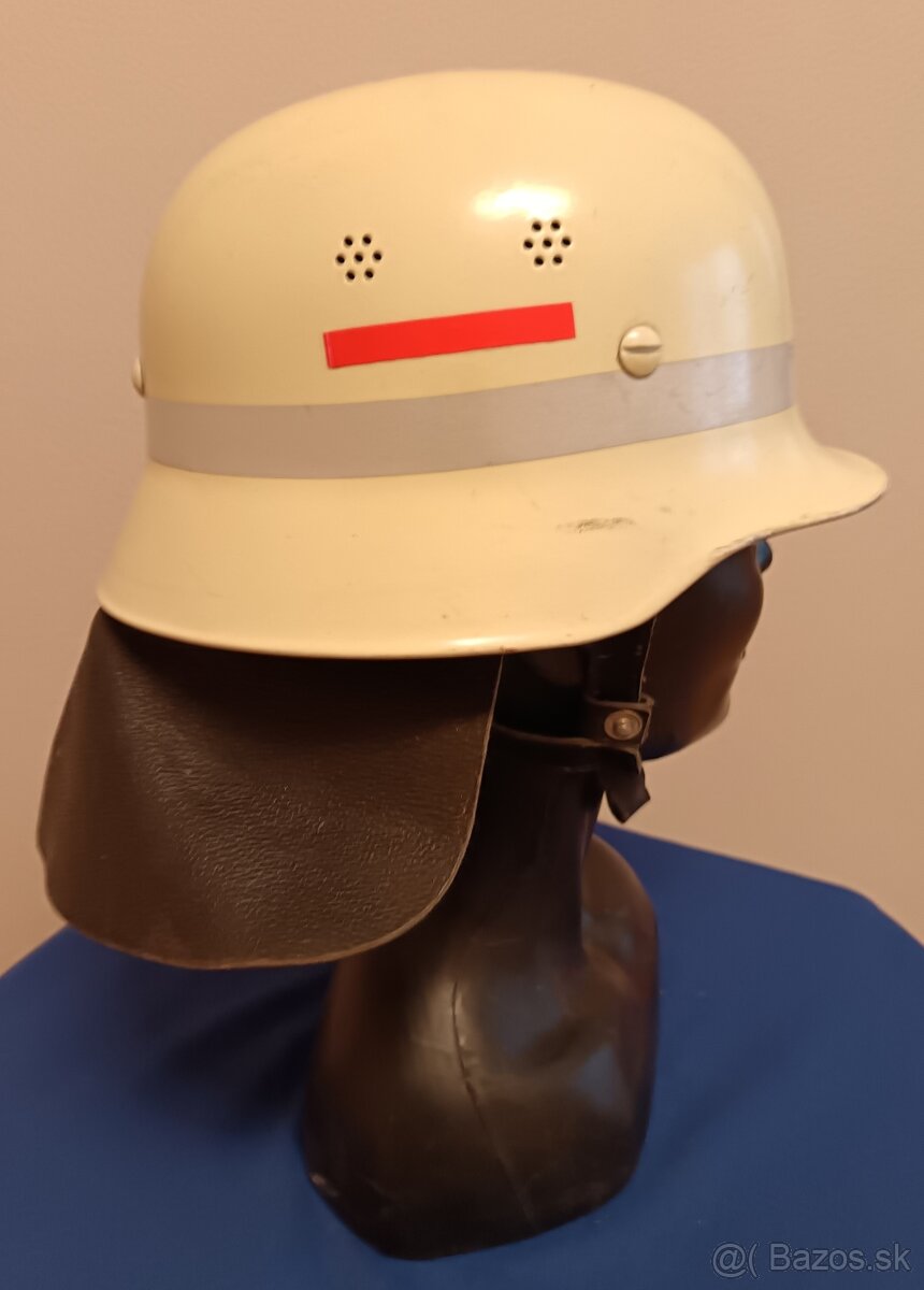 Hasičská prilba Nemecko - 3