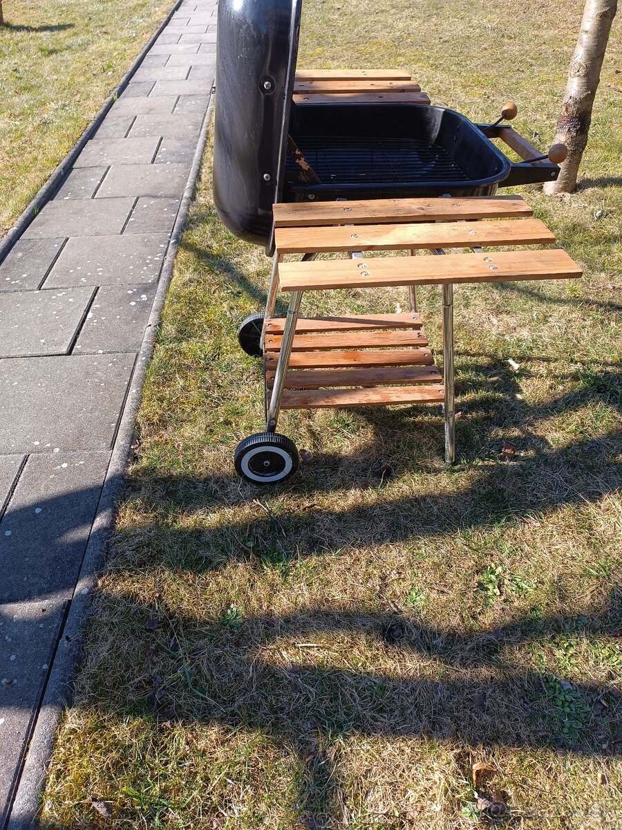 Predám záhradný gril - 3