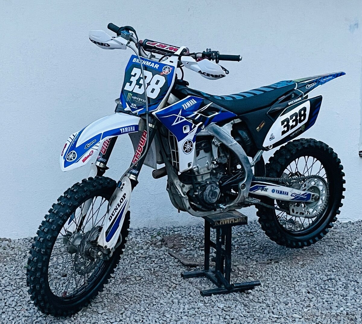 Yamaha YZF 250 4T - 3